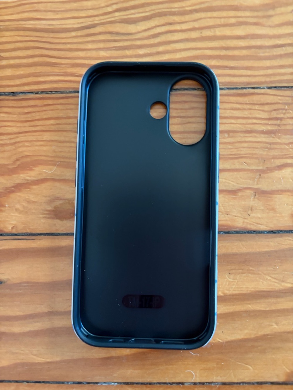 Pete the Cat iPhone 17 case - Picture 3 of 3